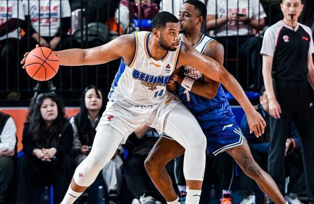 开云团队-北京首钢遭遇大面积伤病！四大主力相继伤停，许利民面临下课危机