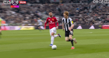 开云官方-曼联1-2被十人纽卡绝杀！卡里克遭首败，终极考验将定其能否转正